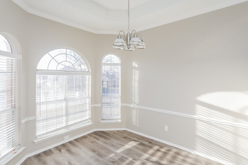 2,240/Mo, 708 Brees Dr Desoto, TX 75115 Dining Room View