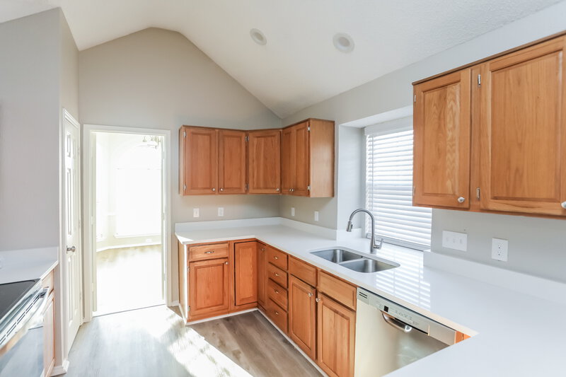 2,240/Mo, 708 Brees Dr Desoto, TX 75115 Kitchen View
