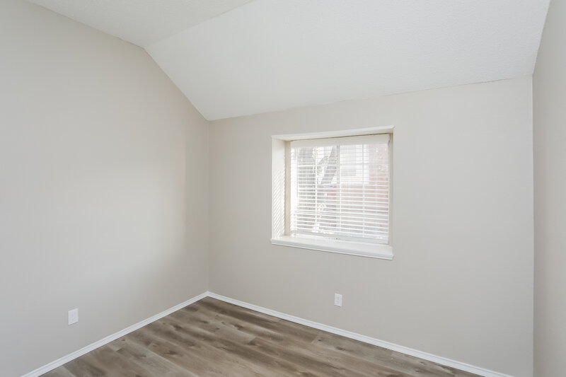 2,240/Mo, 708 Brees Dr Desoto, TX 75115 Bedroom View 2