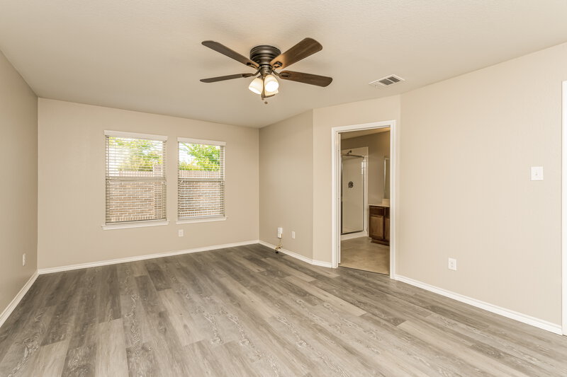 2,160/Mo, 902 Platinum Dr Princeton, TX 75407 Main Bedroom View 4