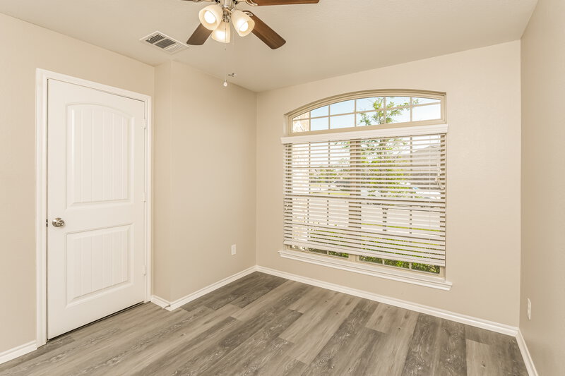 2,160/Mo, 902 Platinum Dr Princeton, TX 75407 Bedroom View