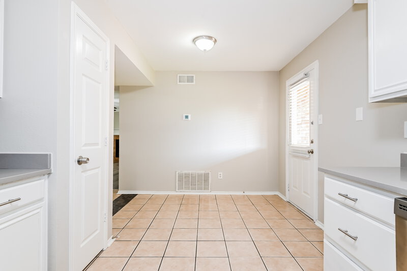 3,180/Mo, 2604 Austin Dr Mesquite, TX 75181 Dining Room View
