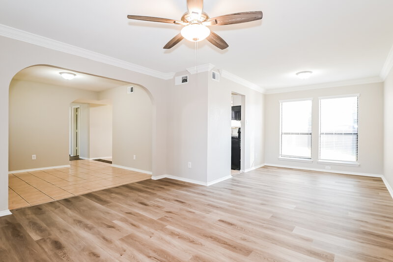 3,180/Mo, 2604 Austin Dr Mesquite, TX 75181 Family Room View 2