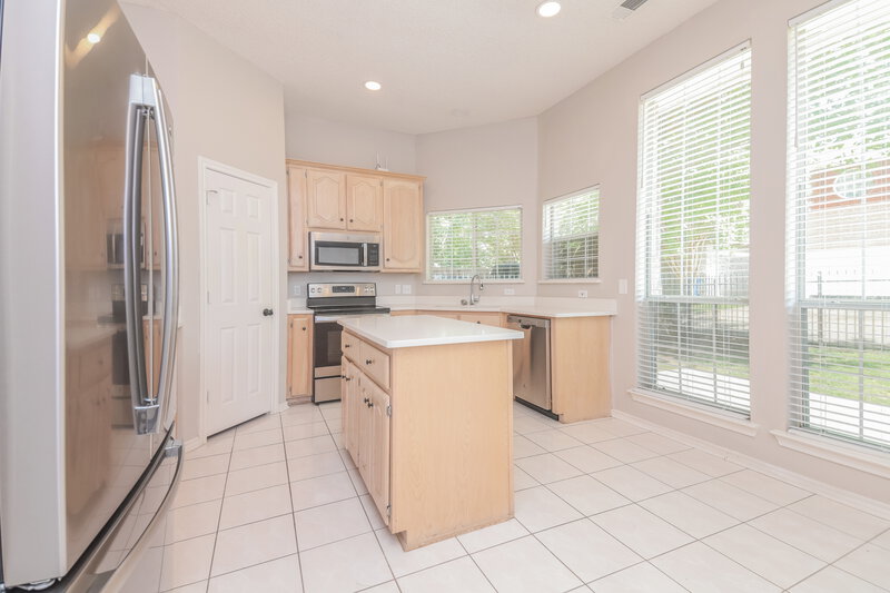 2,250/Mo, 8717 Greenwood Trail Rowlett, TX 75088 Kitchen View