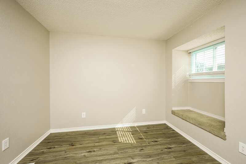 2,760/Mo, 206 W Graham St McKinney, TX 75069 Bedroom View