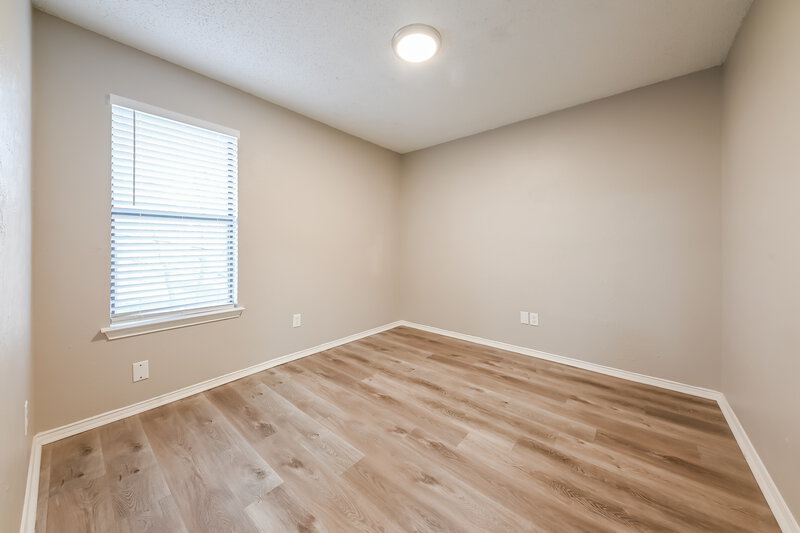 2,005/Mo, 1514 Sunset Village Dr Duncanville, TX 75137 Bedroom View