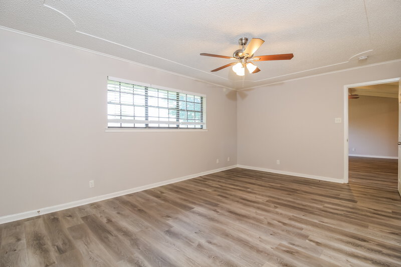 1,975/Mo, 710 W 7th St Justin, TX 76247 Main Bedroom View 2