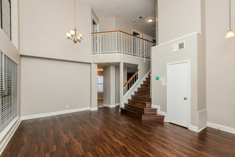 2,490/Mo, 8701 Elbe Trail Fort Worth, TX 76118 Dining Room View 2