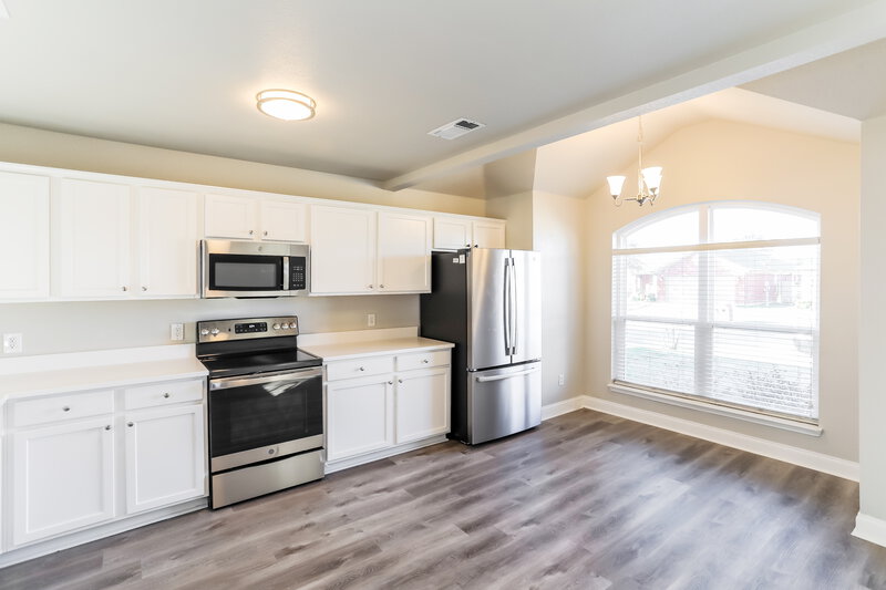 2,195/Mo, 10432 Aransas Dr Fort Worth, TX 76131 Kitchen View