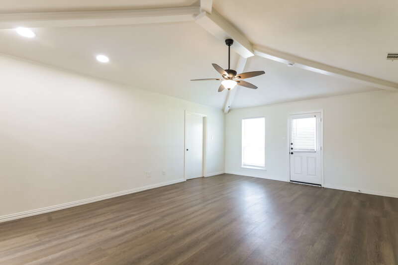 2,055/Mo, 3805 Christine St Rowlett, TX 75088 Living Room View
