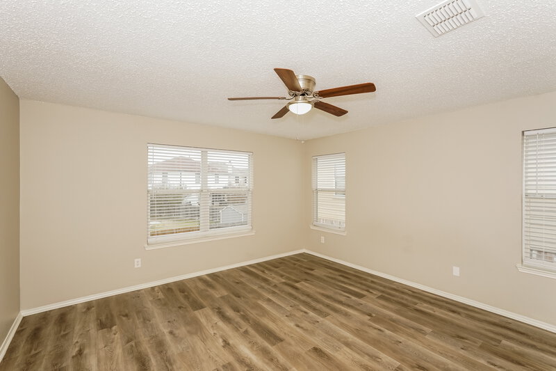 2,655/Mo, 7502 Marsland Ln Arlington, TX 76001 Main Bedroom View
