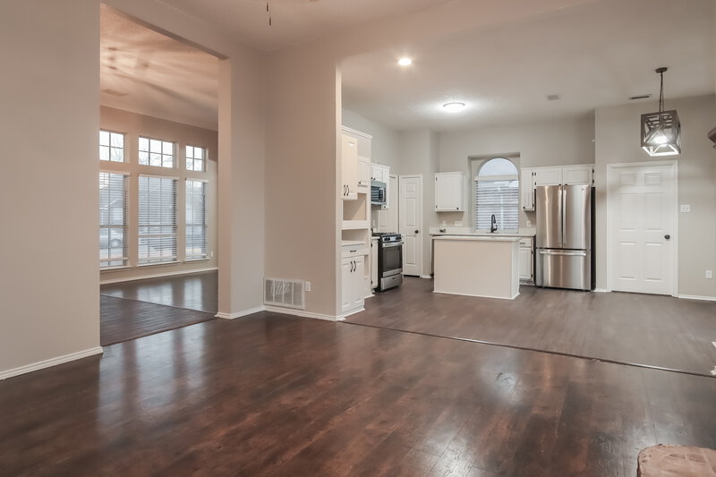 2,530/Mo, 2307 Stillwater Dr Mesquite, TX 75181 Living Room View