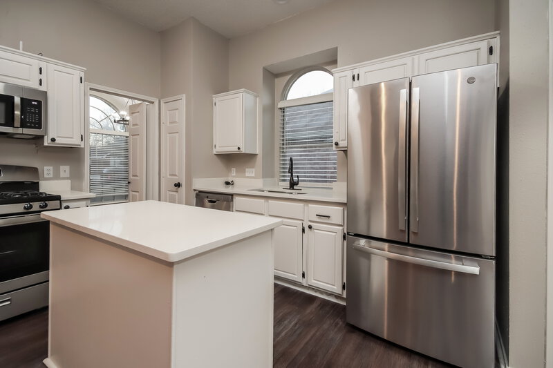 2,530/Mo, 2307 Stillwater Dr Mesquite, TX 75181 Kitchen View 3