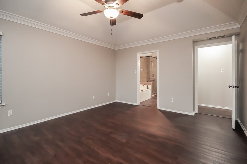 2,530/Mo, 2307 Stillwater Dr Mesquite, TX 75181 Main Bedroom View 2