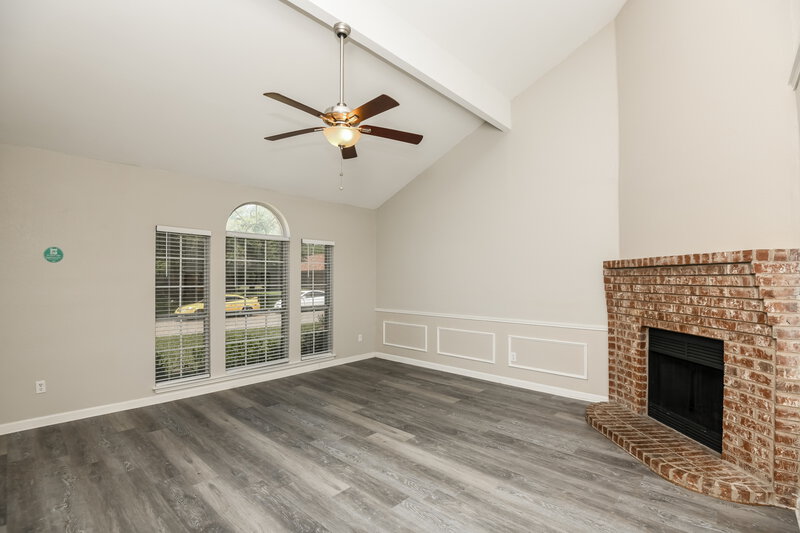 2,430/Mo, 1328 Nicole Way Burleson, TX 76028 Living Room View
