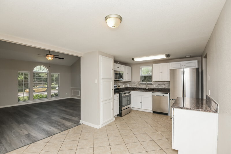 2,430/Mo, 1328 Nicole Way Burleson, TX 76028 Kitchen View 2
