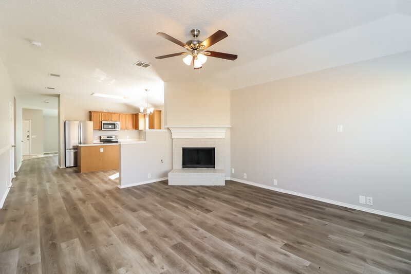 2,410/Mo, 3008 Vicksburg Ln Fort Worth, TX 76123 Living Room View 2