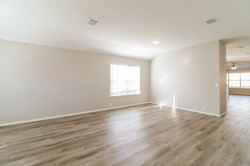 2,410/Mo, 3008 Vicksburg Ln Fort Worth, TX 76123 Family Room View