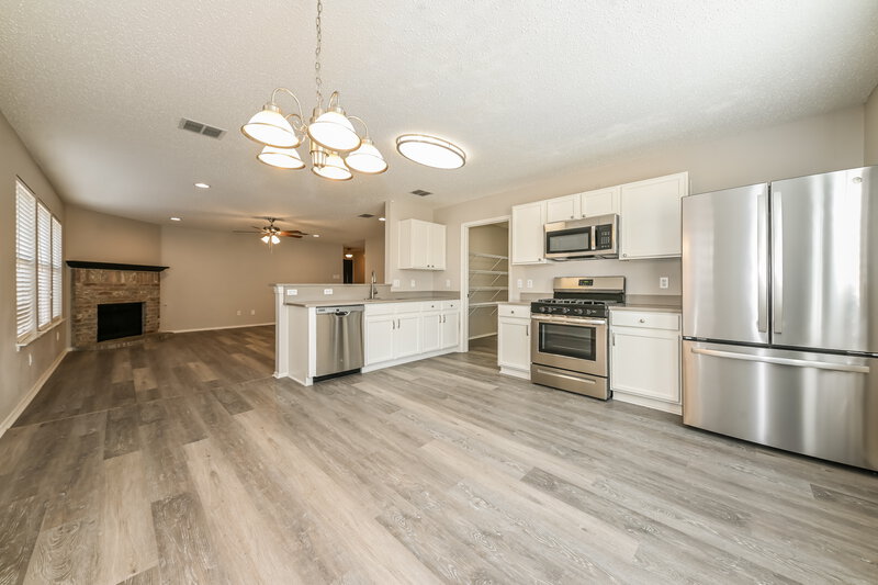 2,275/Mo, 1015 Single Tree Dr Forney, TX 75126 Kitchen View 2