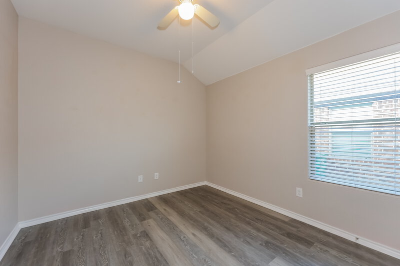 2,335/Mo, 1700 Kings Glen Ln Fort Worth, TX 76140 Bedroom View