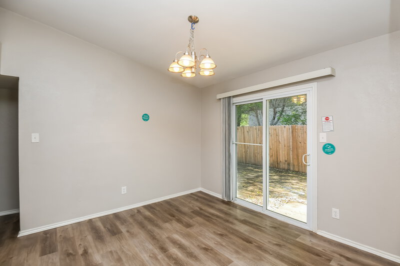 1,950/Mo, 2616 Countryside Ln Fort Worth, TX 76133 Dining Room View