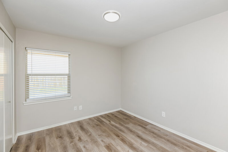 1,950/Mo, 2616 Countryside Ln Fort Worth, TX 76133 Bedroom View 2