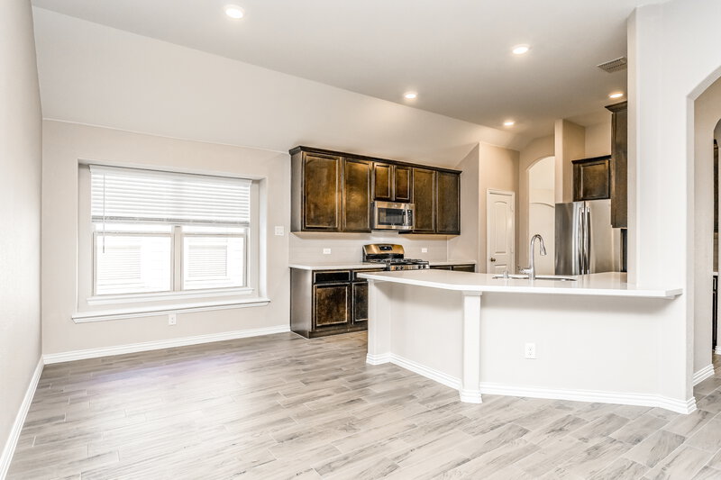 2,470/Mo, 824 Blackhawk Dr Princeton, TX 75407 Breakfast Nook View