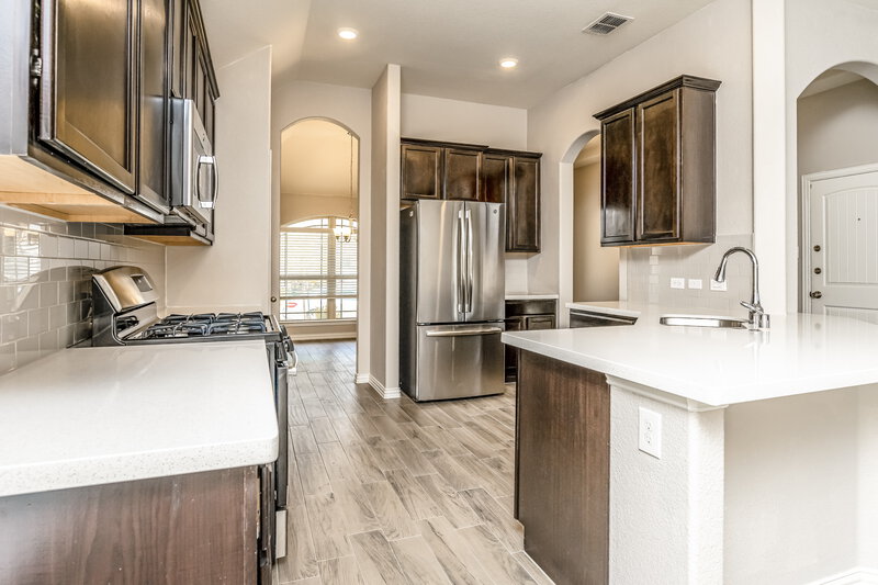 2,470/Mo, 824 Blackhawk Dr Princeton, TX 75407 Kitchen View