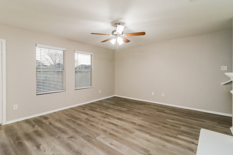 2,500/Mo, 4721 Waterford Dr Fort Worth, TX 76179 Main Bedroom View