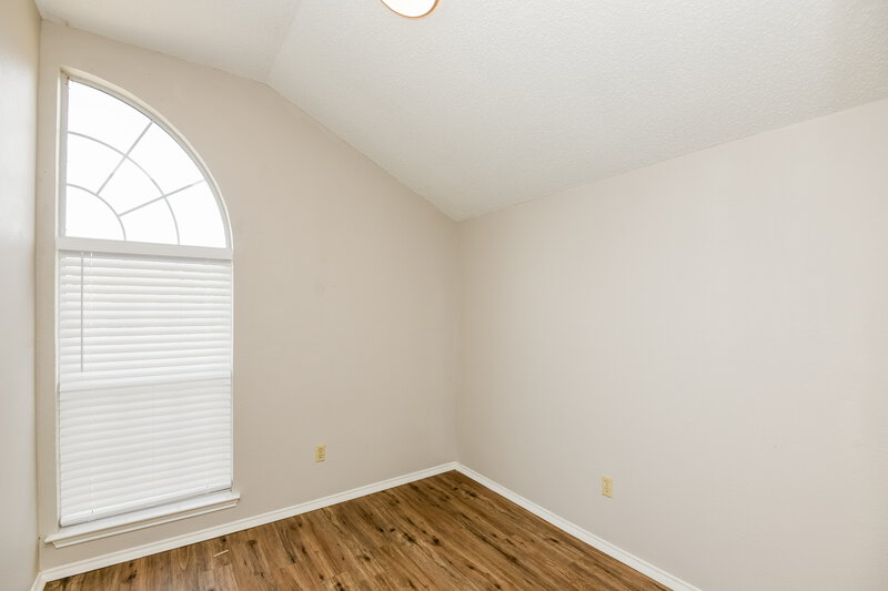 2,735/Mo, 8804 Crestbrook Dr Fort Worth, TX 76179 Bedroom View