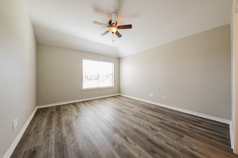 2,175/Mo, 713 Stacie Ln Seagoville, TX 75159 Main Bedroom View