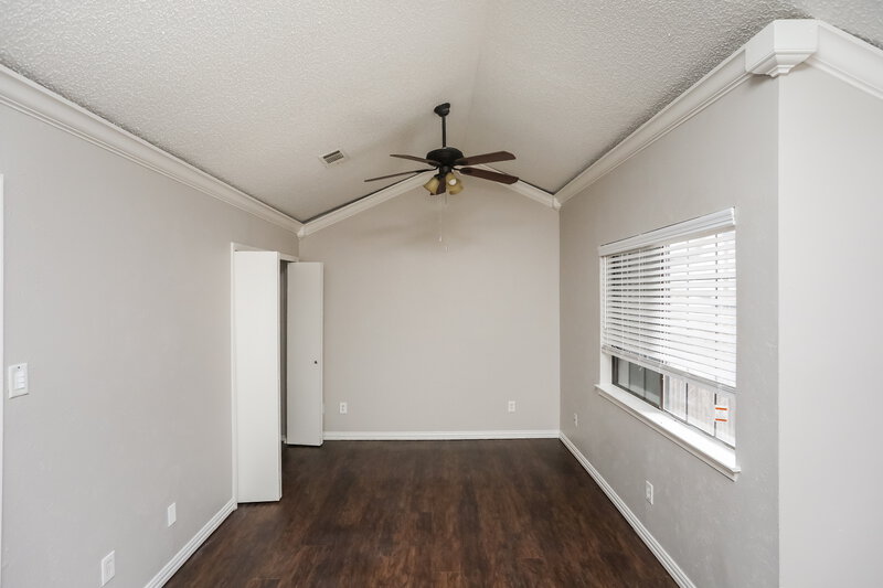 2,550/Mo, 4360 Hemingway Dr Grand Prairie, TX 75052 Bedroom View