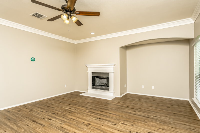 2,140/Mo, 121 Cookston Ln Royse City, TX 75189 Living Room View