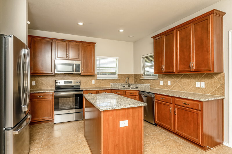 2,140/Mo, 121 Cookston Ln Royse City, TX 75189 Kitchen View