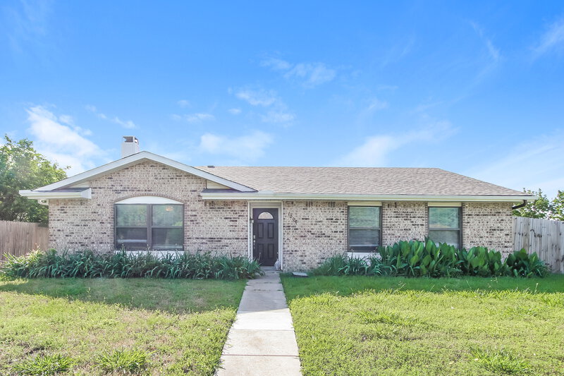 2,130/Mo, 1208 Grinnel Dr Mesquite, TX 75150 External View