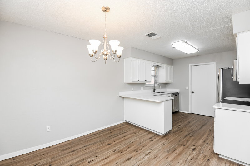 2,170/Mo, 730 Kensington Ln Mansfield, TX 76063 Dining Room View 2