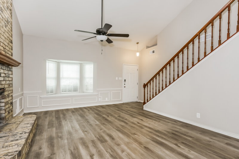 2,225/Mo, 3355 Brooke St Denton, TX 76207 Living Room View