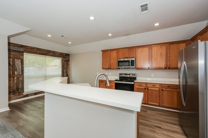 1,925/Mo, 1721 Duck Cove Dr Aubrey, TX 76227 Kitchen View 2