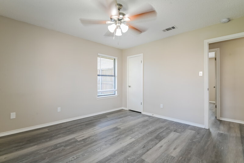 1,825/Mo, 302 Memorial Dr Wylie, TX 75098 Bedroom View 2