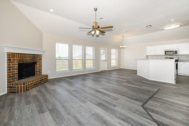 2,165/Mo, 1417 Embercrest Dr Midlothian, TX 76065 Living Room View 2