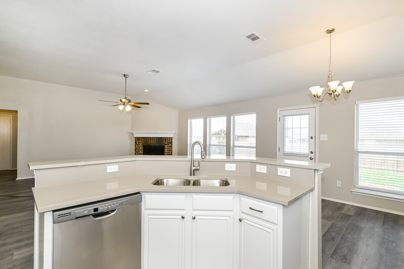 2,165/Mo, 1417 Embercrest Dr Midlothian, TX 76065 Kitchen View 2
