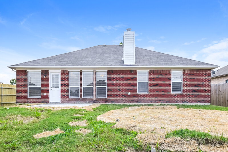 2,165/Mo, 1417 Embercrest Dr Midlothian, TX 76065 Rear View