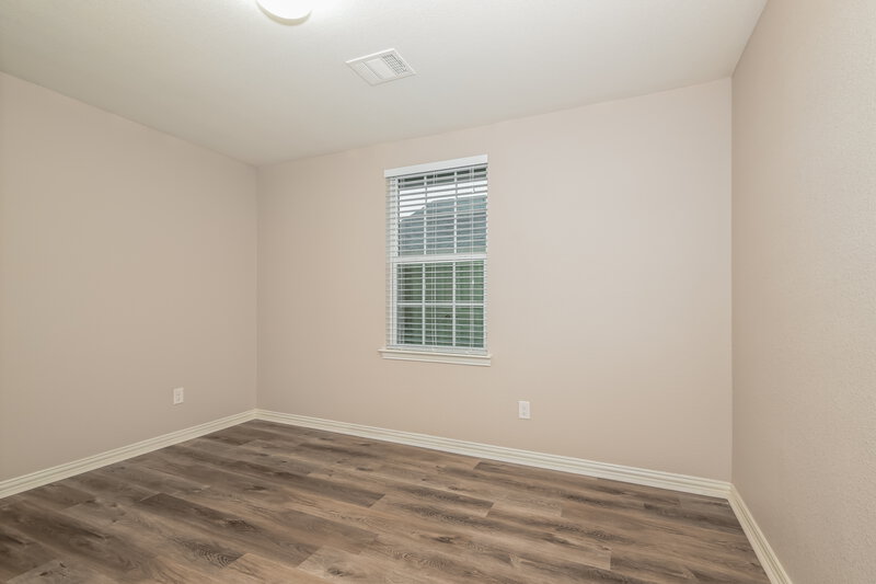 2,100/Mo, 13203 Spanish Bay Ct Dallas, TX 75253 Bedroom View 3