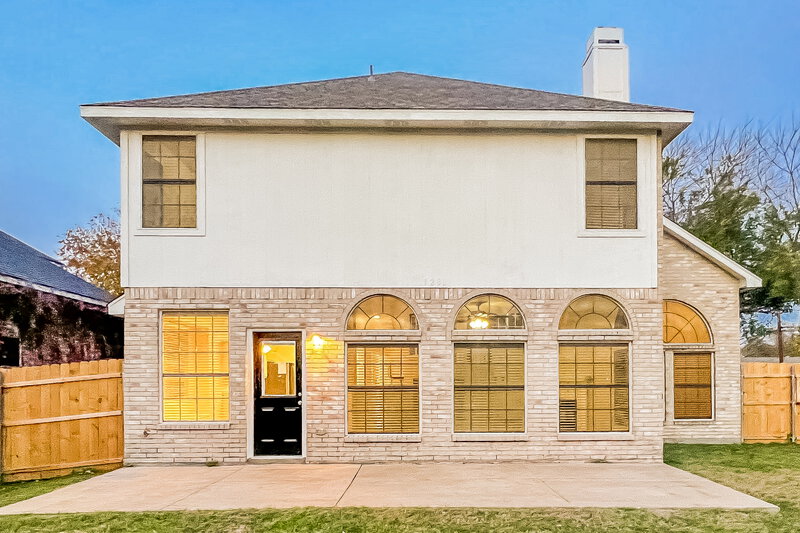 2,250/Mo, 1200 Regent St Mesquite, TX 75149 Rear View