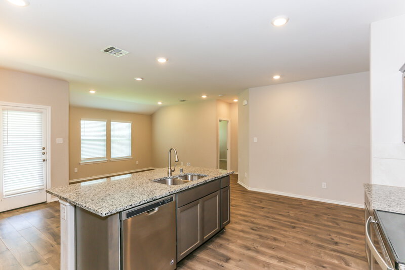 2,075/Mo, 980 Alton Dr Aubrey, TX 76227 Kitchen View 4