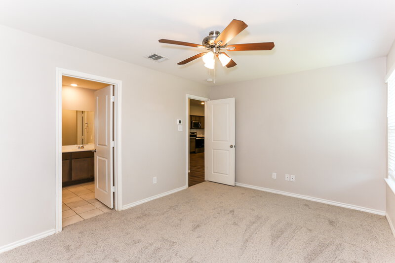 2,075/Mo, 980 Alton Dr Aubrey, TX 76227 Main Bedroom View 2