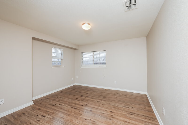 2,190/Mo, 310 Quail Run Rd Red Oak, TX 75154 Bedroom View