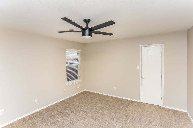2,095/Mo, 9817 Stoney Bridge Rd Fort Worth, TX 76108 Main Bedroom View