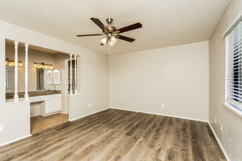 2,610/Mo, 1112 Cherokee Trail Plano, TX 75023 Main Bedroom View 2