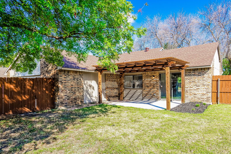 2,610/Mo, 1112 Cherokee Trail Plano, TX 75023 Rear View